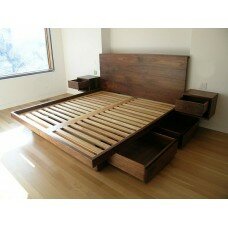 Кровать с нишами